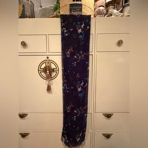 Elegant Floral Women's Scarf